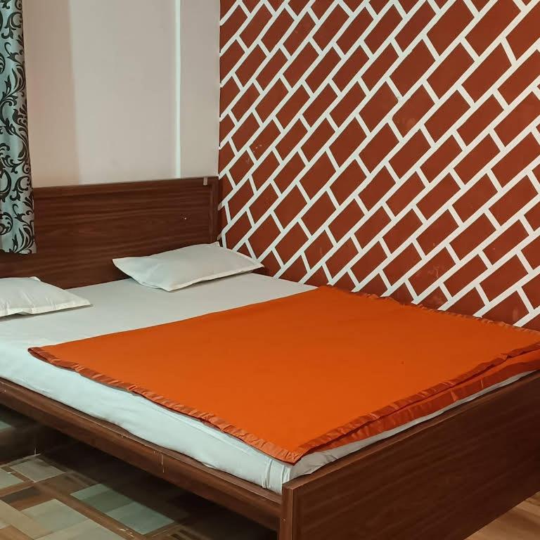 Sahil Lodge Akkalkot Akalkot Exteriör bild